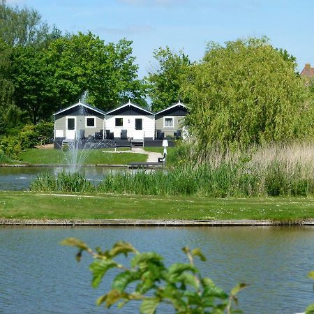 Campingpark De Bongerd Villa Tuitjenhorn Kültér fotó